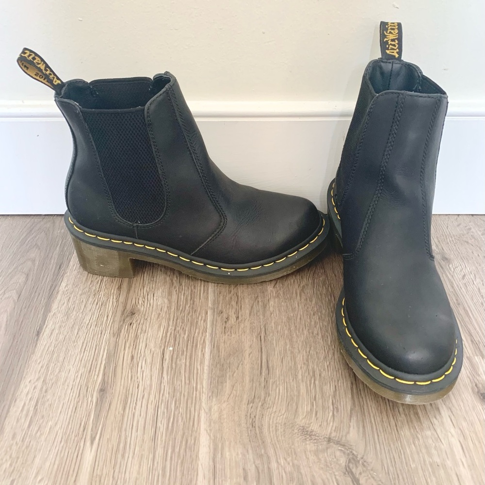 Dr. Marten Heeled Leather Chelsea Boot - Picture 7 of 10